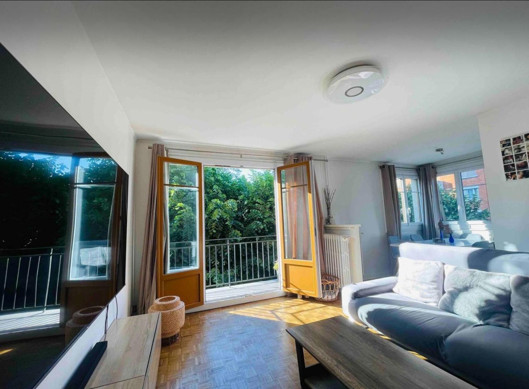 Modern 2 Bedroom Apartment Near Paris Metro, Giant Flat Screen Tv 85 Inches, Balcony, Free Parking Ivry-sur-Seine Buitenkant foto